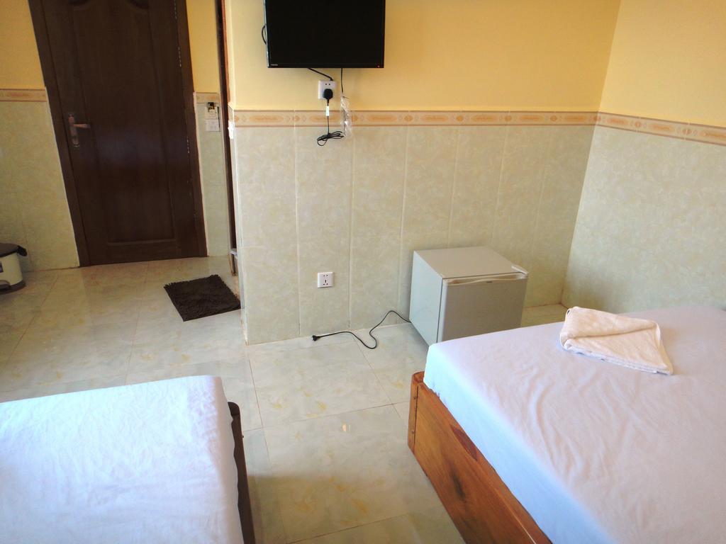 Borey Vatanac Guesthouse กำปอต ภายนอก รูปภาพ