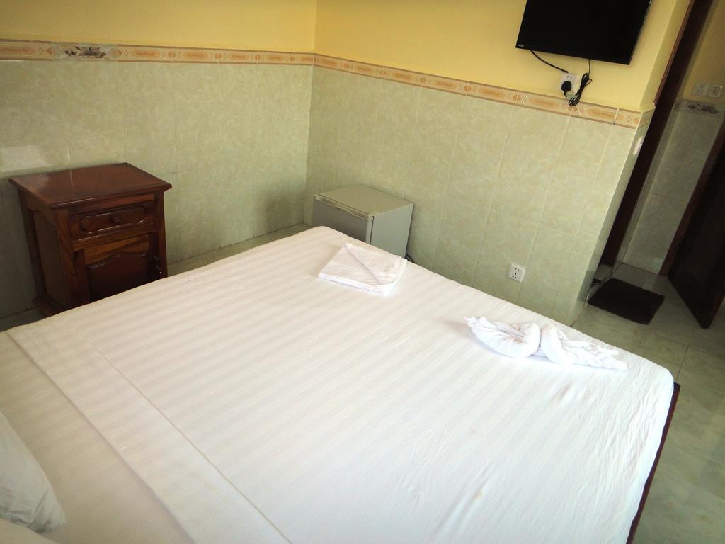 Borey Vatanac Guesthouse กำปอต ภายนอก รูปภาพ
