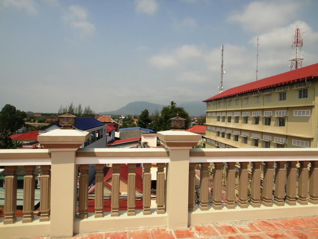 Borey Vatanac Guesthouse กำปอต ภายนอก รูปภาพ
