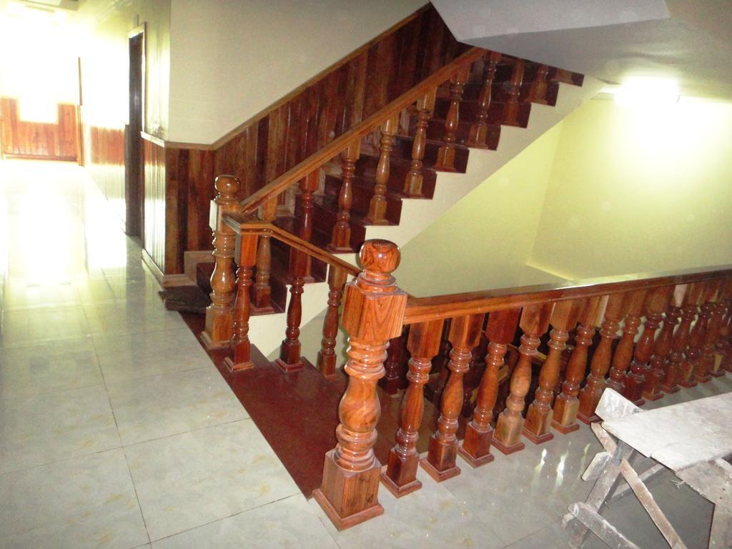 Borey Vatanac Guesthouse กำปอต ภายนอก รูปภาพ